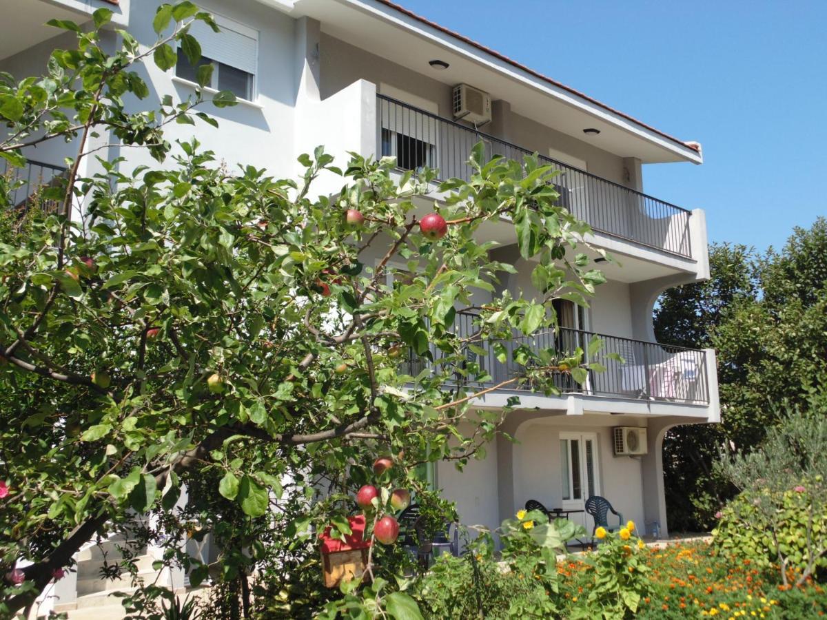 Apartments Macaso 바르 외부 사진